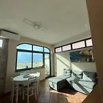 Apartamento Vista Eolie Milazzo- *